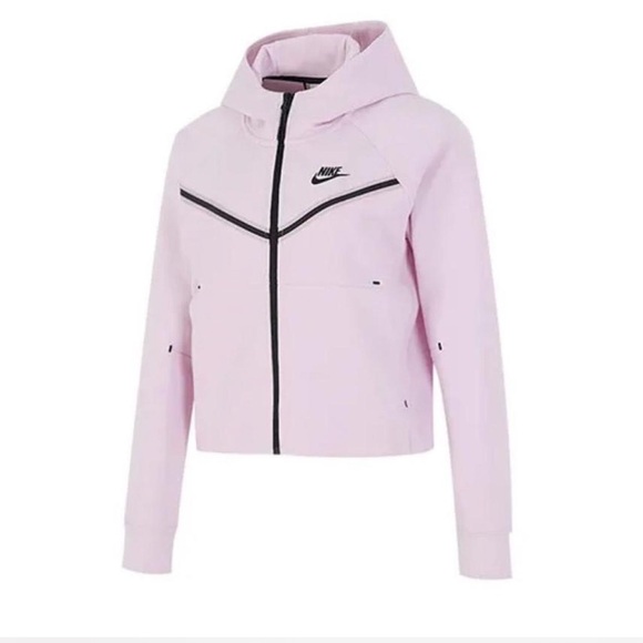 Pink Nike Tech - Picture 1 of 4